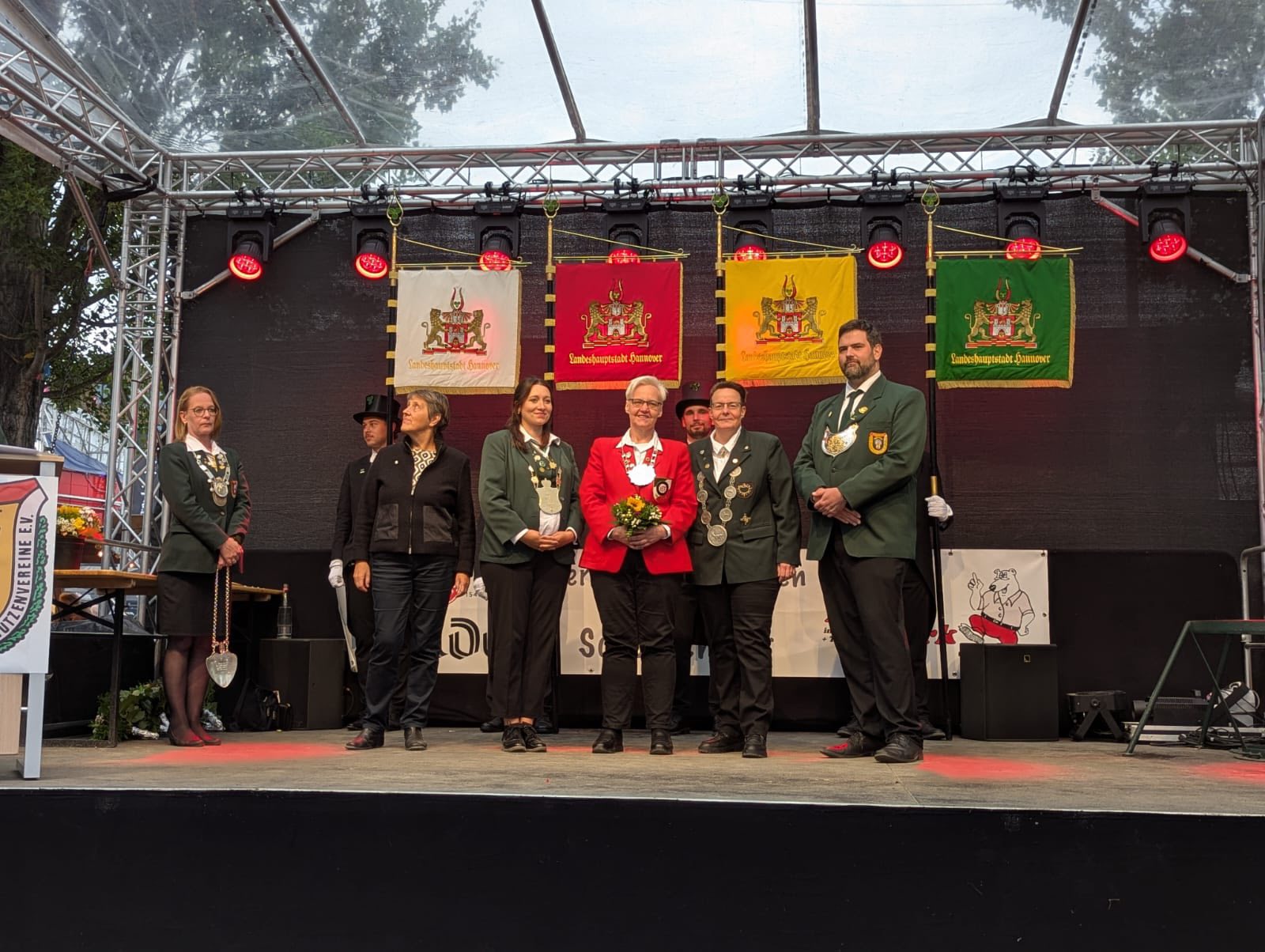 20250708_Schildvergabe2_5.jpg
